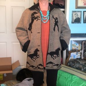 Wooded River Horse Coat- size S (fits like a L)